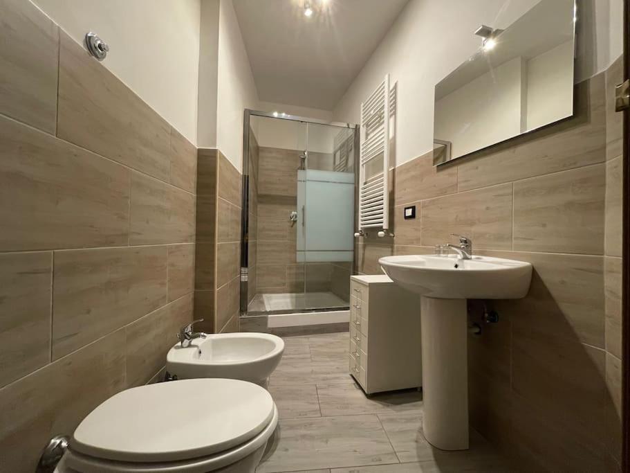 Spacious And Bright Рим Екстер'єр фото