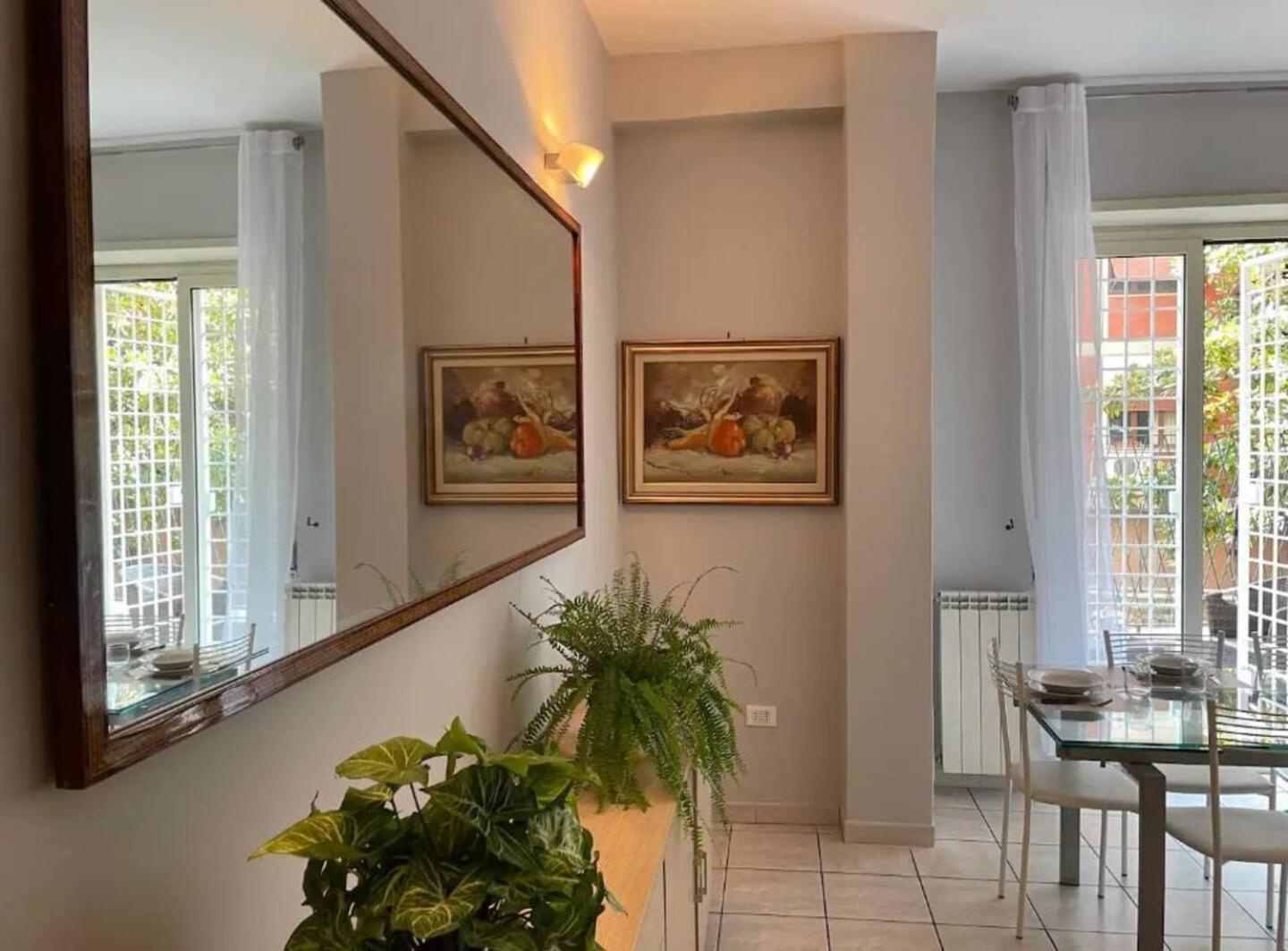 Spacious And Bright Рим Екстер'єр фото